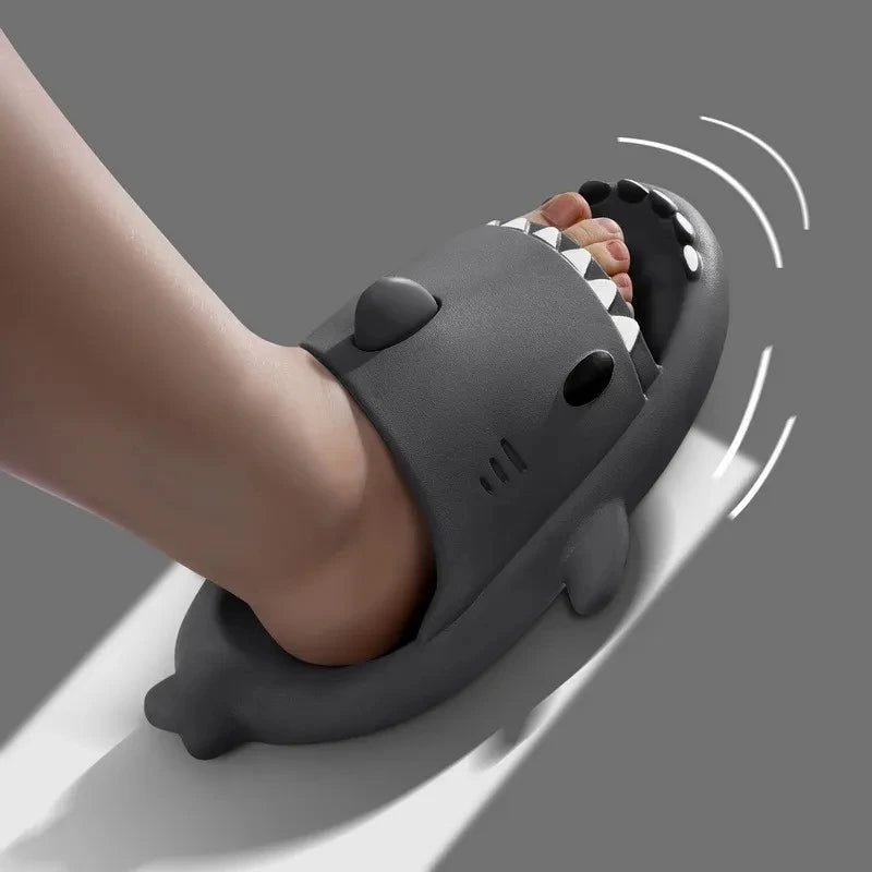 2024 Shark Slides Women Men Summer Shark Slippers Home EVA Bathroom Casual Sandals Outdoor Cool Couple Beach Flip Flops