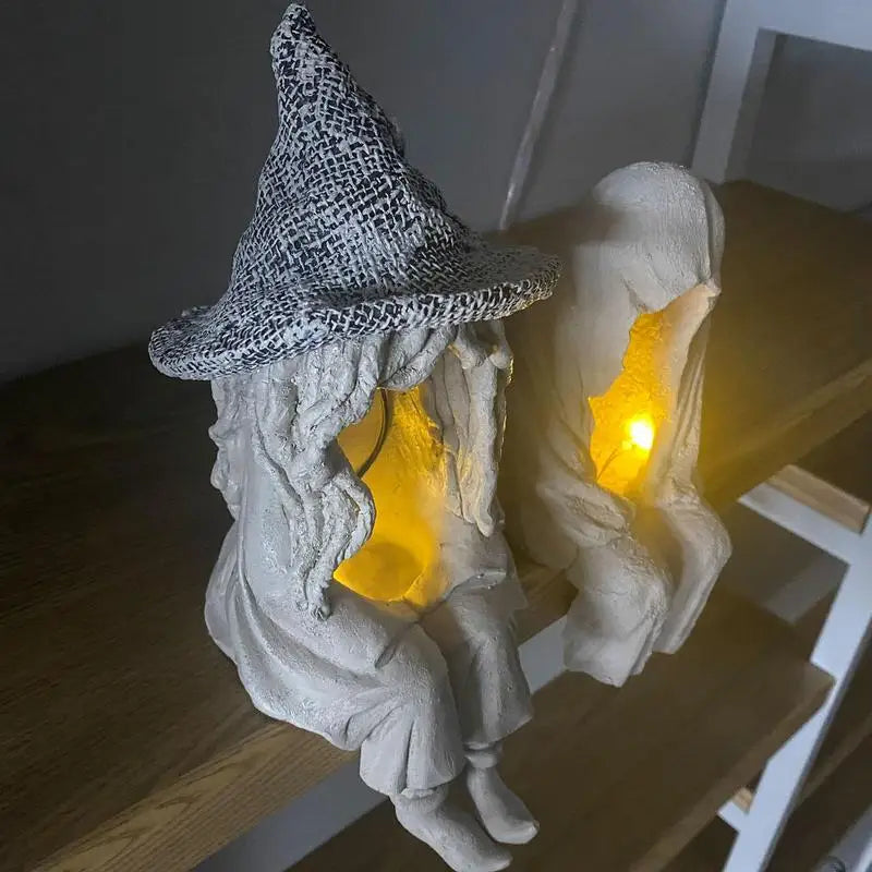 Outdoor Witch Statue Spooky Ghost Sitting Sculpture Solar Energy Lamp Holloween Supplies for Gardens Courtyards Party Decoration