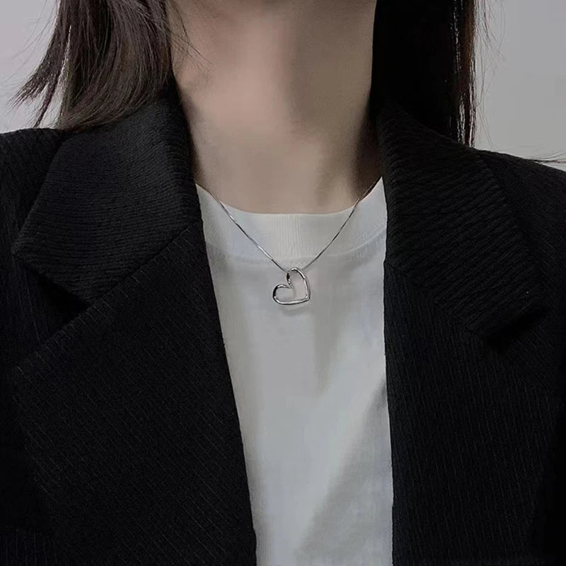 New Heart Necklace Ladies  Clavicle Chain Neck Choker Necklaces for Women Jewelry Free Dropshipping Wholesale